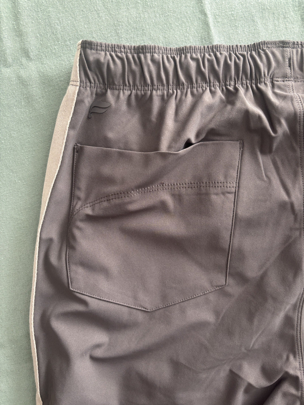 Fabletics Men's Gray Track Pants with Side Stripe Size S Reg