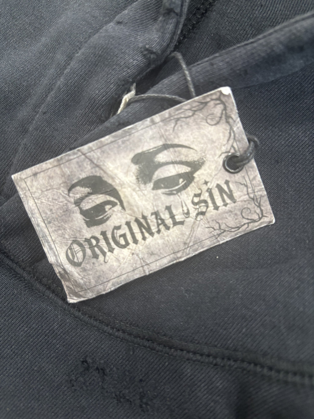 Original Sin Black Hoodie with Cross Chains Graphic Size M