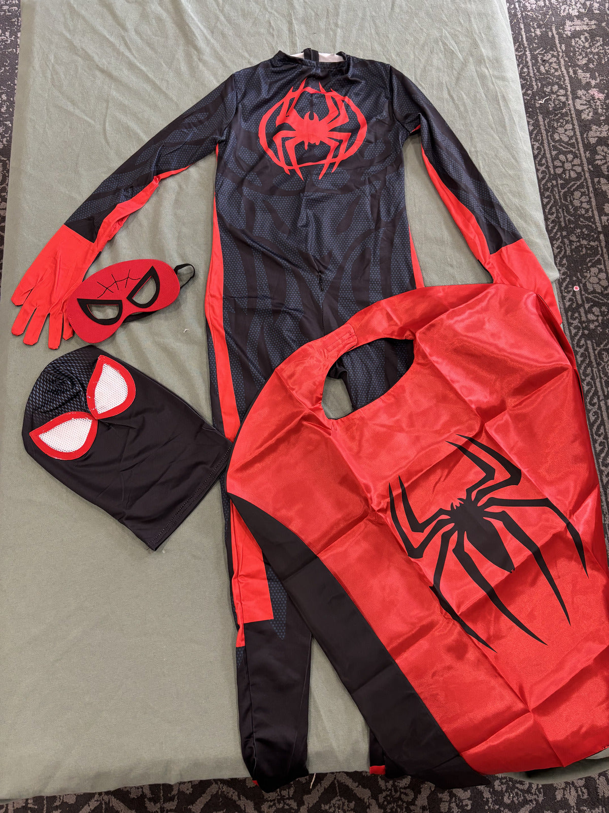 Spider-Man Kids Costume with Masks and cape