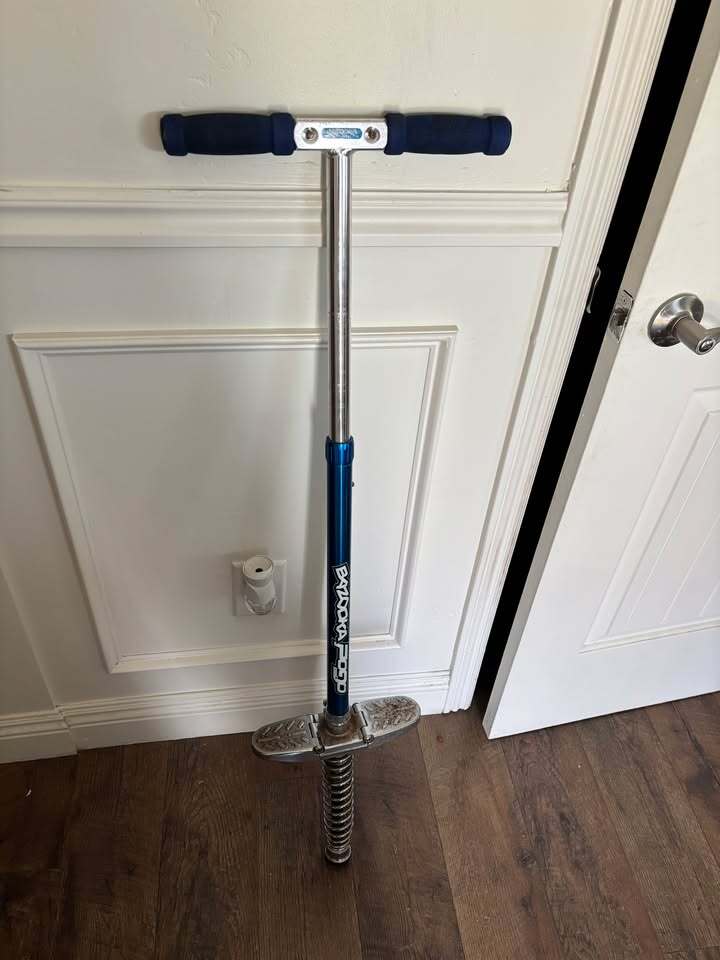 🤸 Bazooka Pogo Stick – Great Bounce, Good Condition