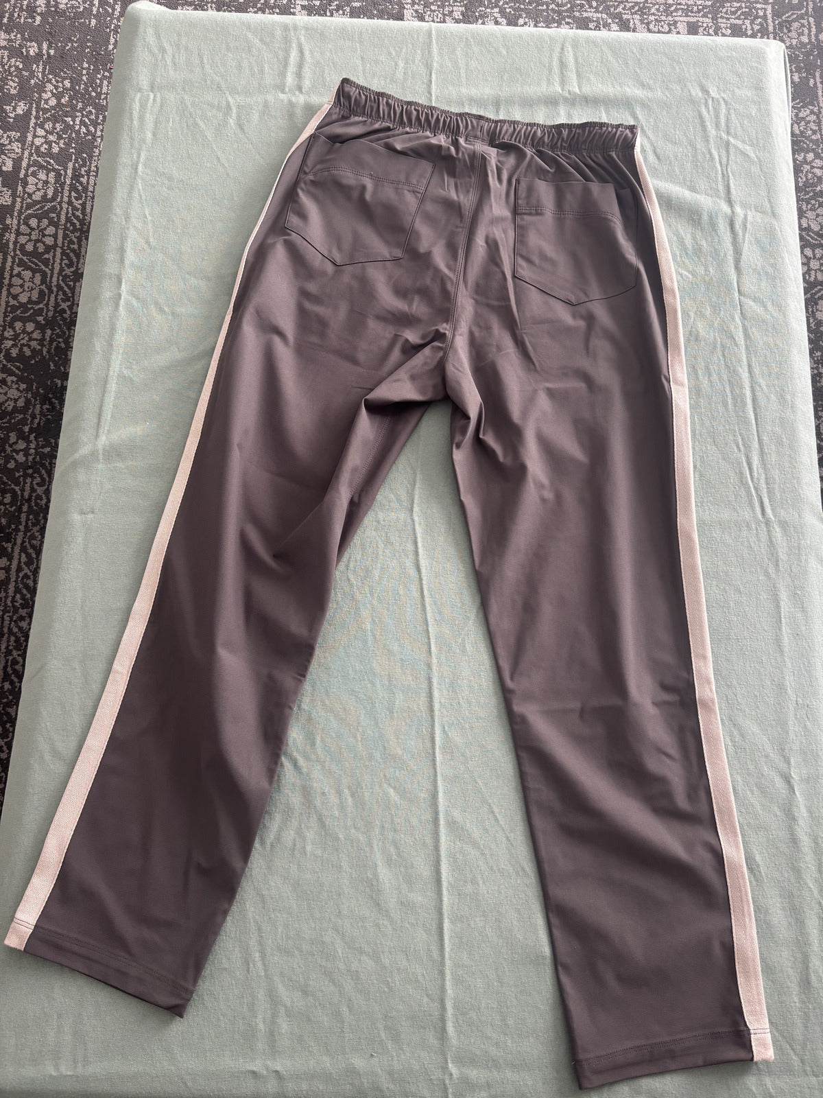 Fabletics Men's Gray Track Pants with Side Stripe Size S Reg
