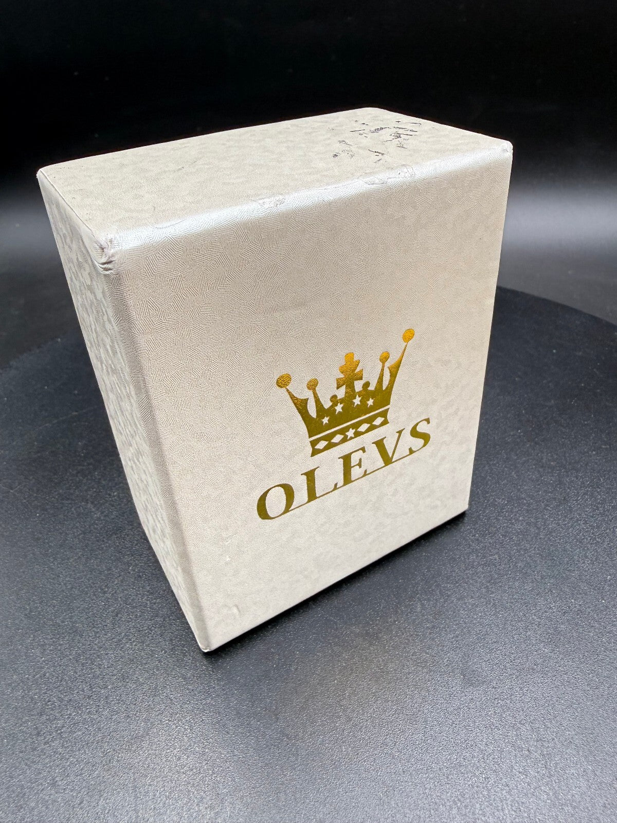 OLEVS Luxury Green Dial Rectangular Women's Wristwatch with Rose Gold Mesh Band
