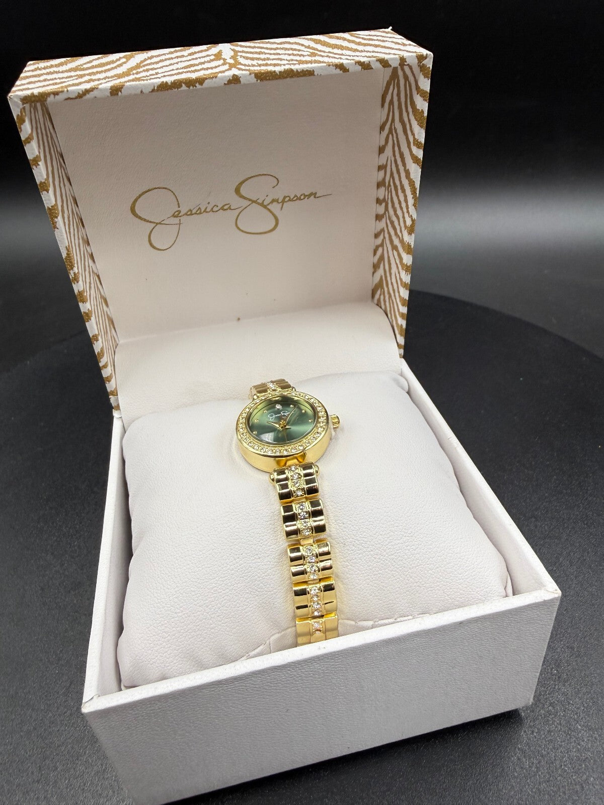 Jessica Simpson gold-tone watch green dial