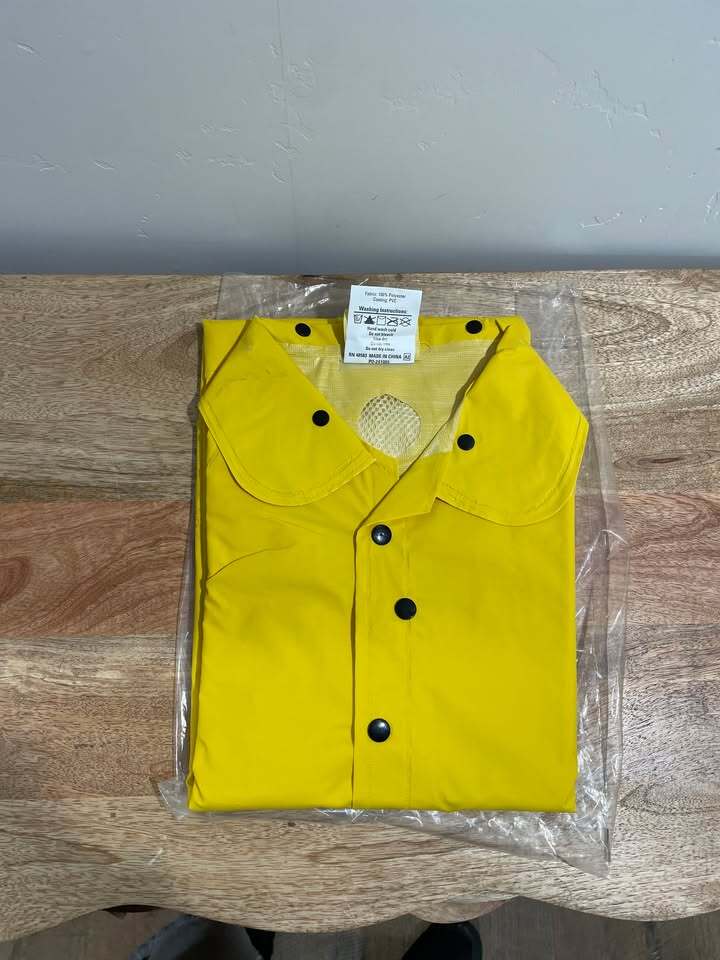 MCR Safety Classic 200C Yellow Rain Coat – Size L | PVC/Poly
