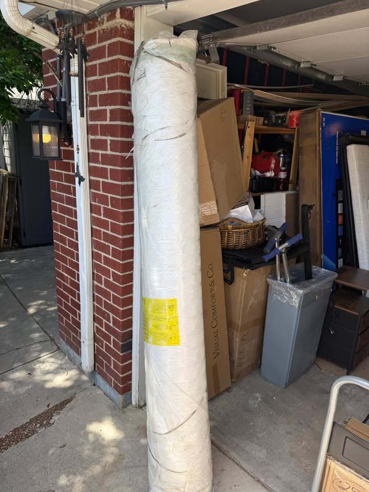 🛏️ King‐Size Mattress – Never used , Clean, Comfortable & Ready to Use