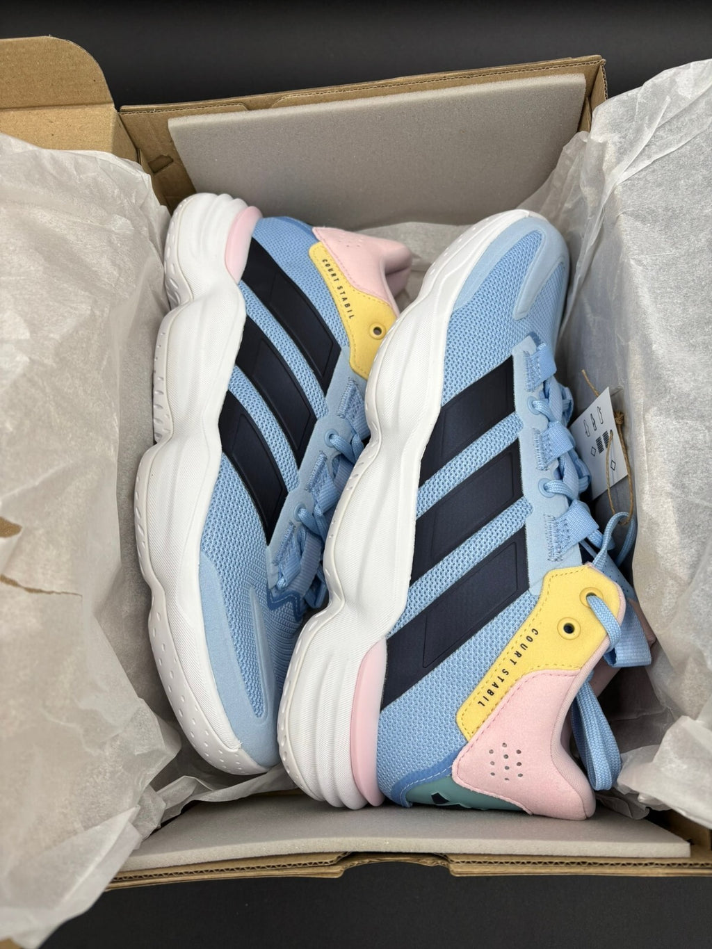 Adidas Courtstable W Women's Athletic Sneakers Size 9