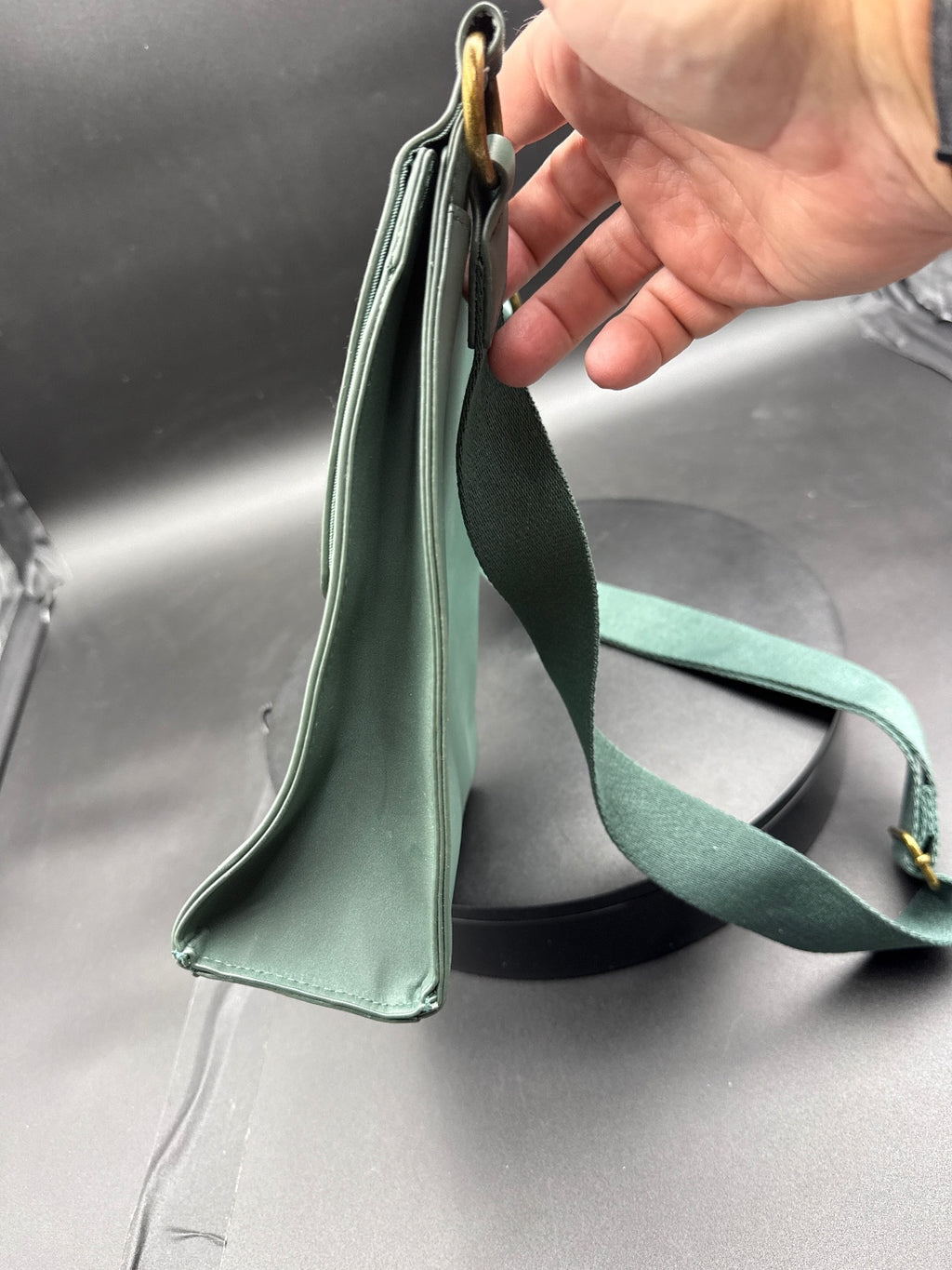 Stampin' Up! Green Leather Crossbody Bag with Adjustable Web