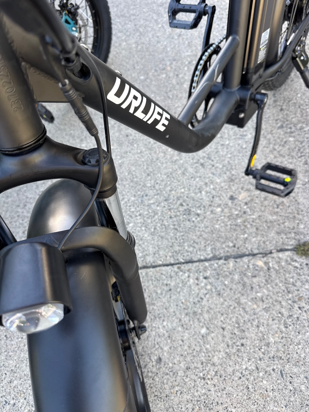 URLIFE Electric Folding Bike with LCD Display and 20-inch Tires