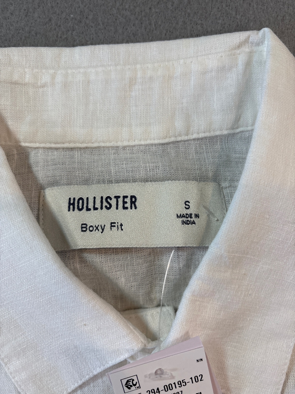 Hollister Boxy Fit White Linen Short Sleeve Shirt Small