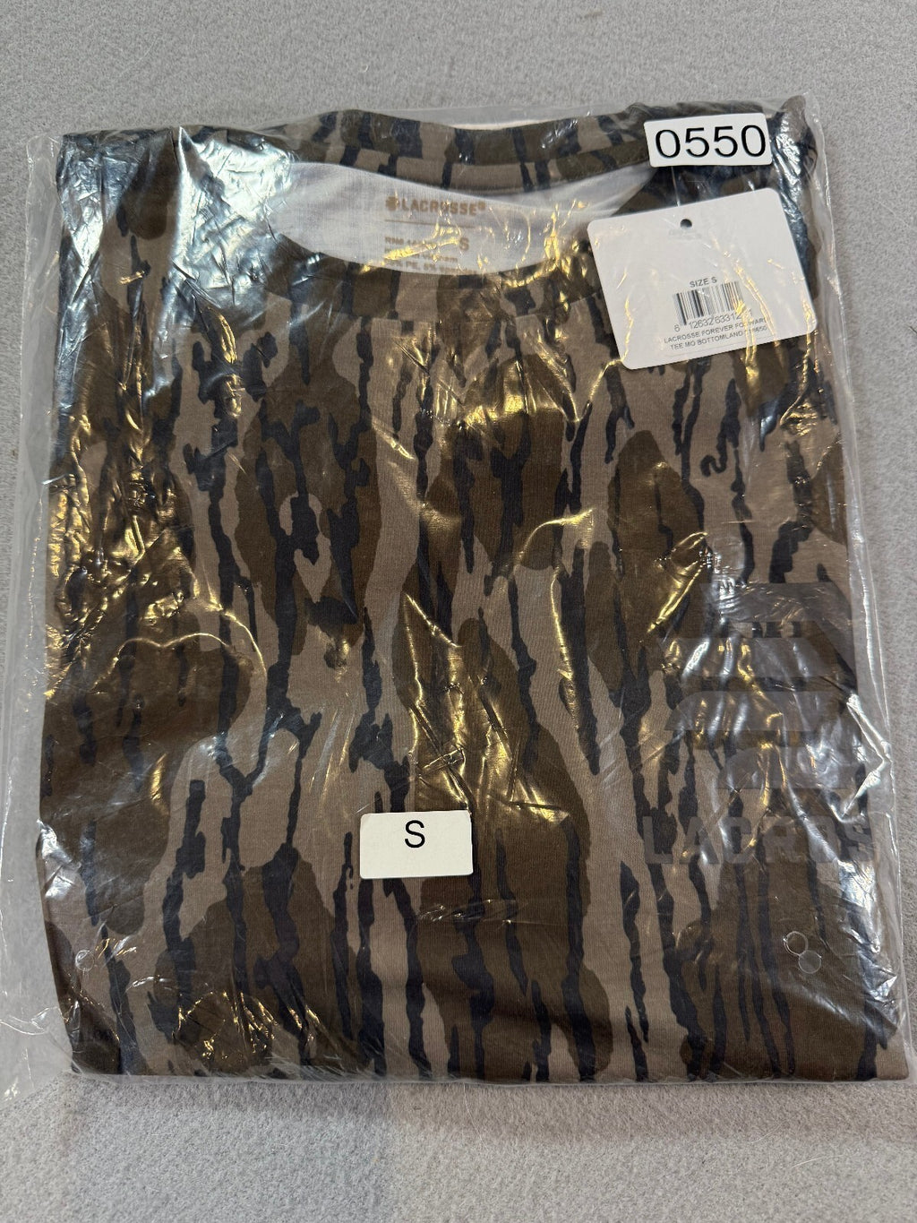 LaCrosse Men's Camouflage Short Sleeve T-Shirt Size Small