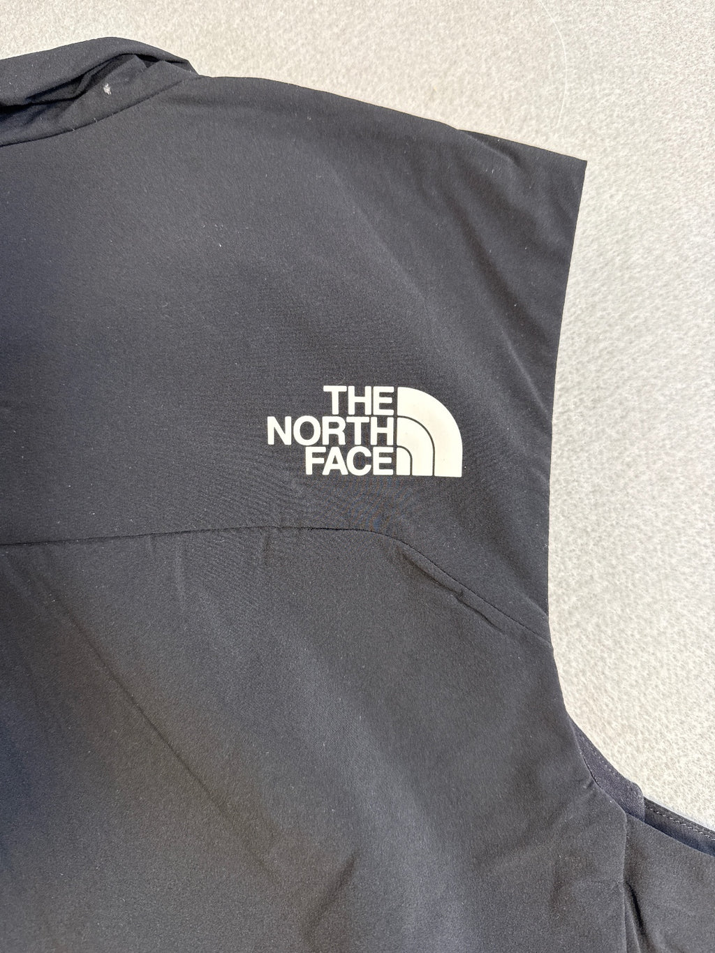 The North Face Summit Series Women's Black Ventrix Vest SM