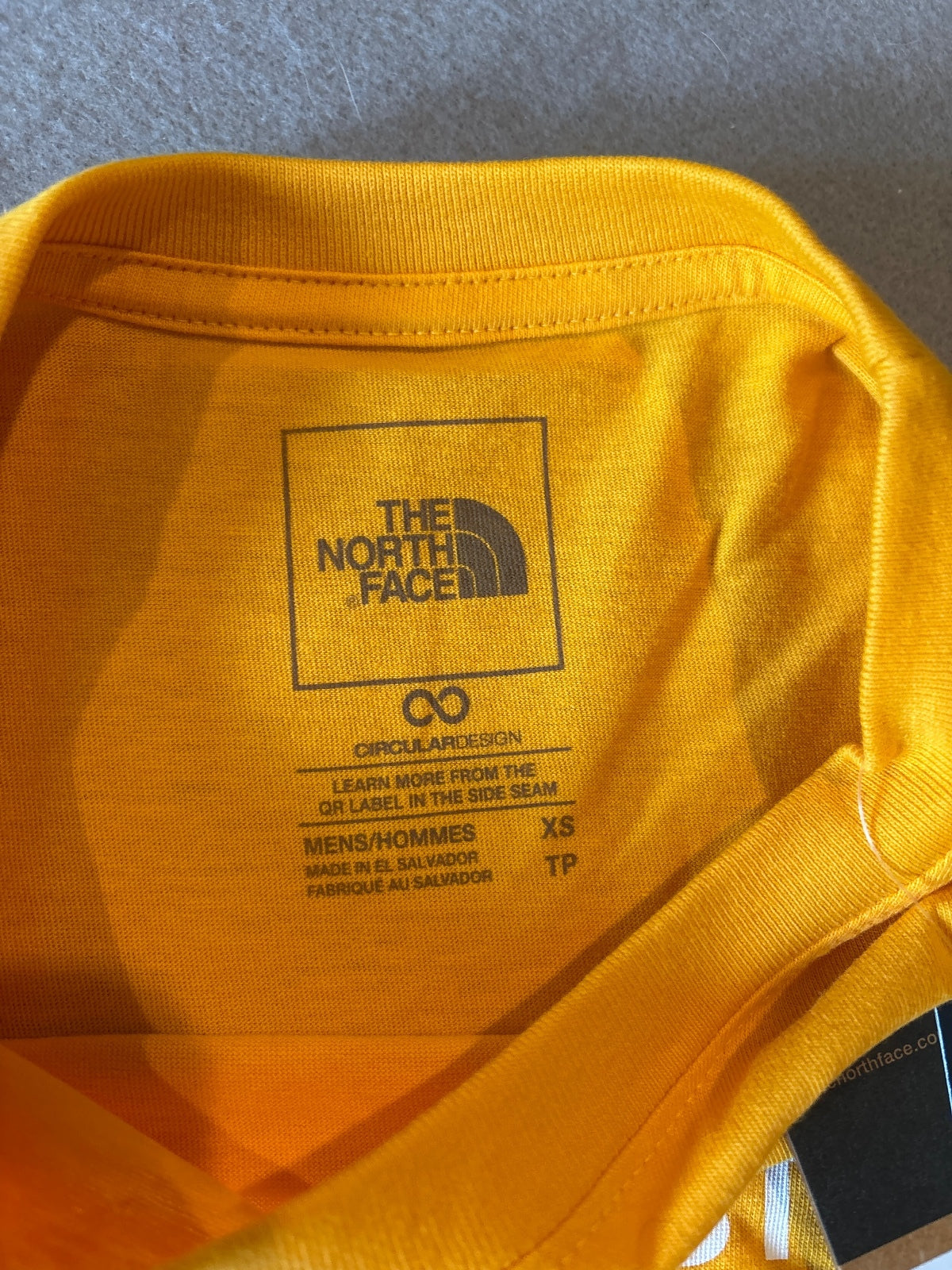 The North Face Summit Gold Never Stop Exploring T-Shirt XS