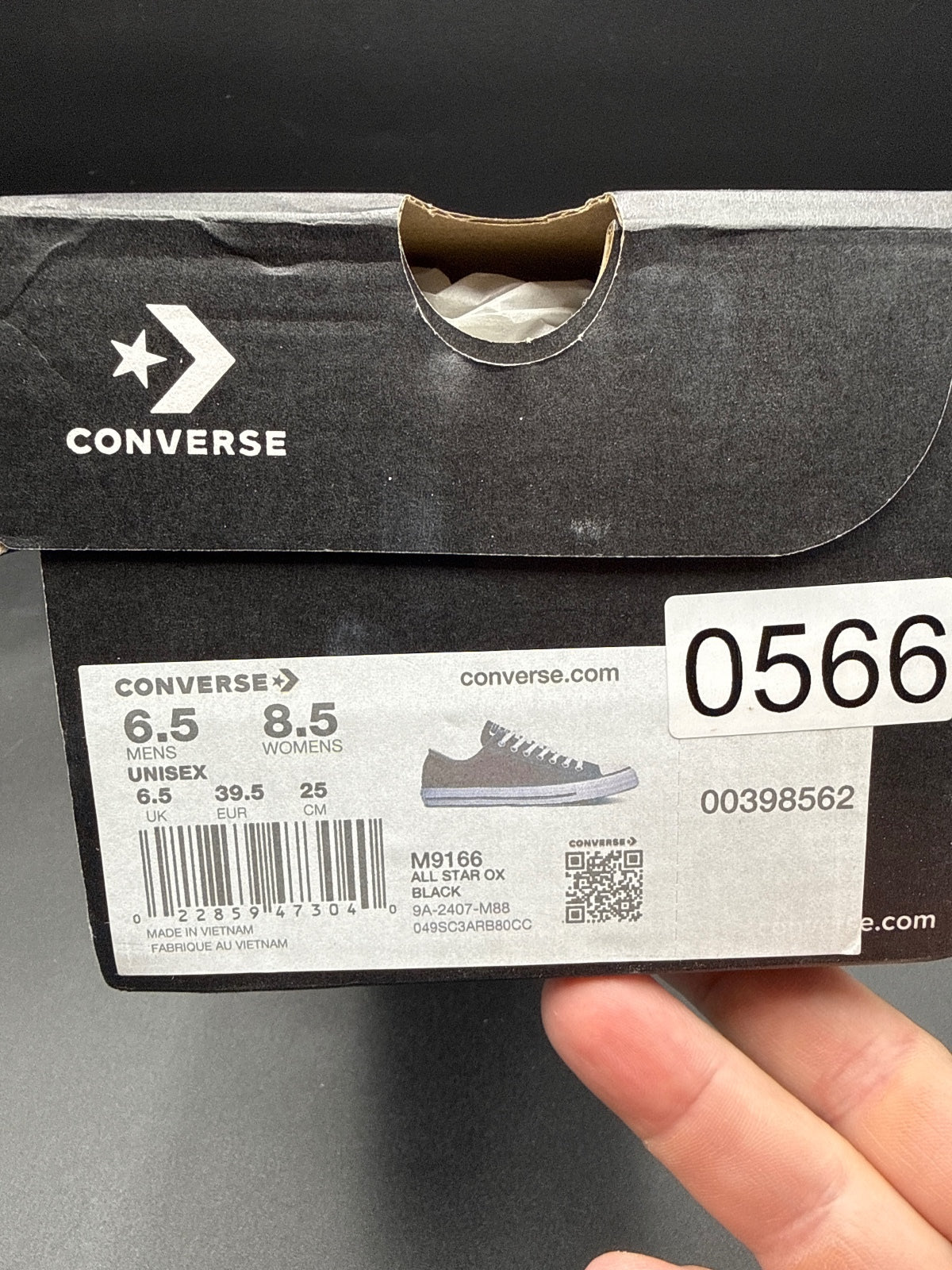 Converse Chuck Taylor Low Black White W8.5 M6.5 NIB