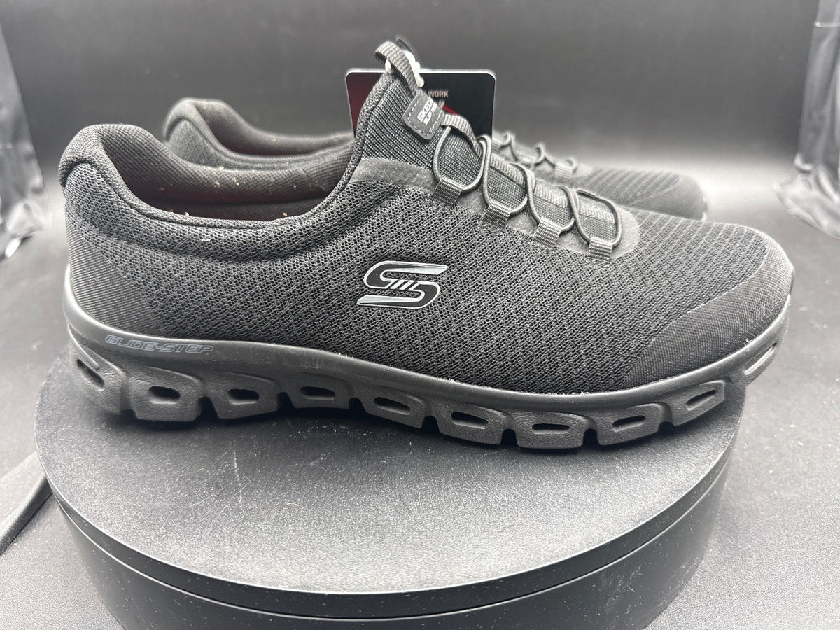 Skechers Glide-Step Water Repellent Slip-Resistant Women 10
