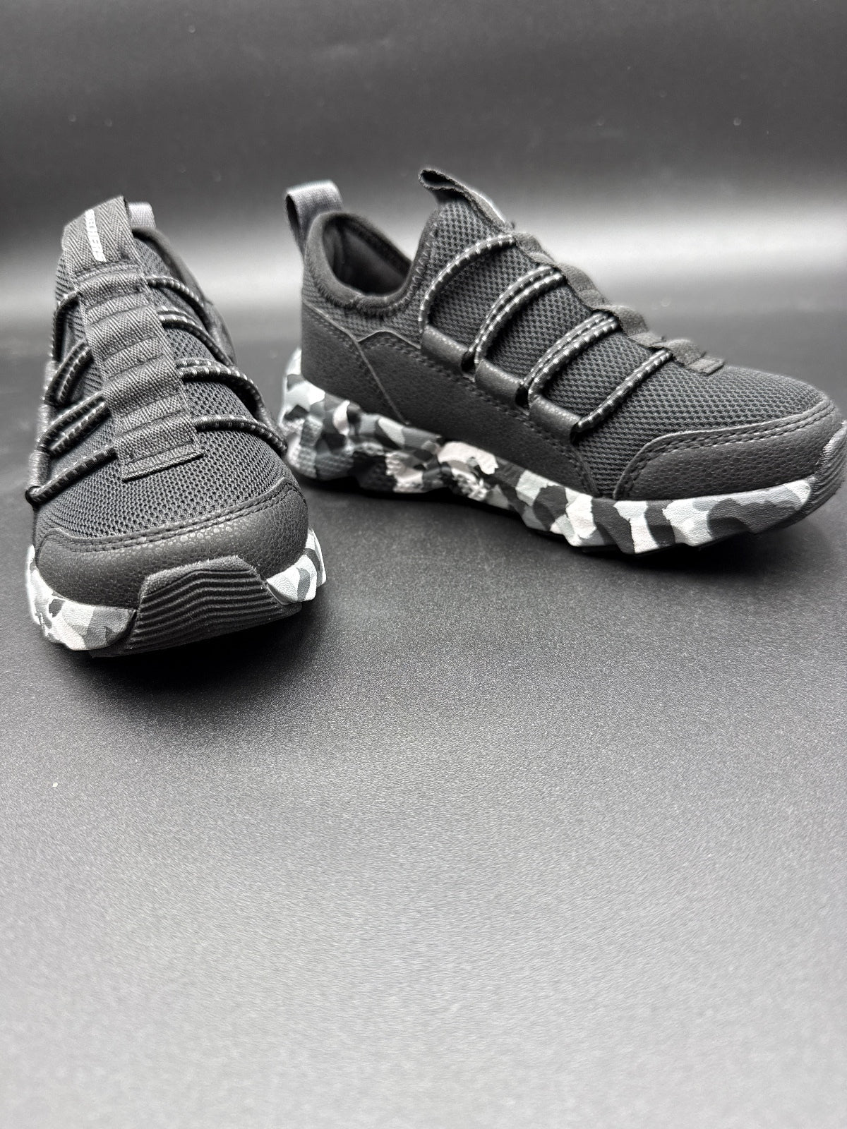 Skechers Elite Sport Tread Kids 12 Black Camo Sneakers New