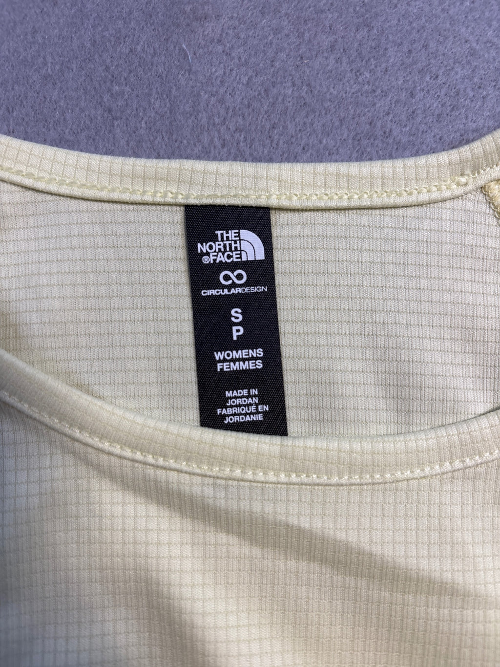 The North Face Women's Sunriser Short Sleeve Tee Small
