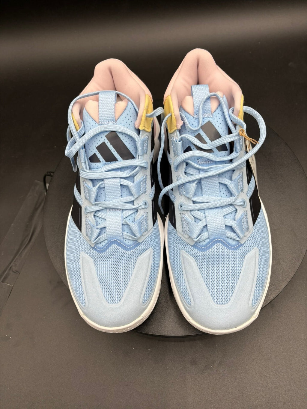 Adidas Courtstabil W Indoor Sports Shoes Size 8.5 US Women