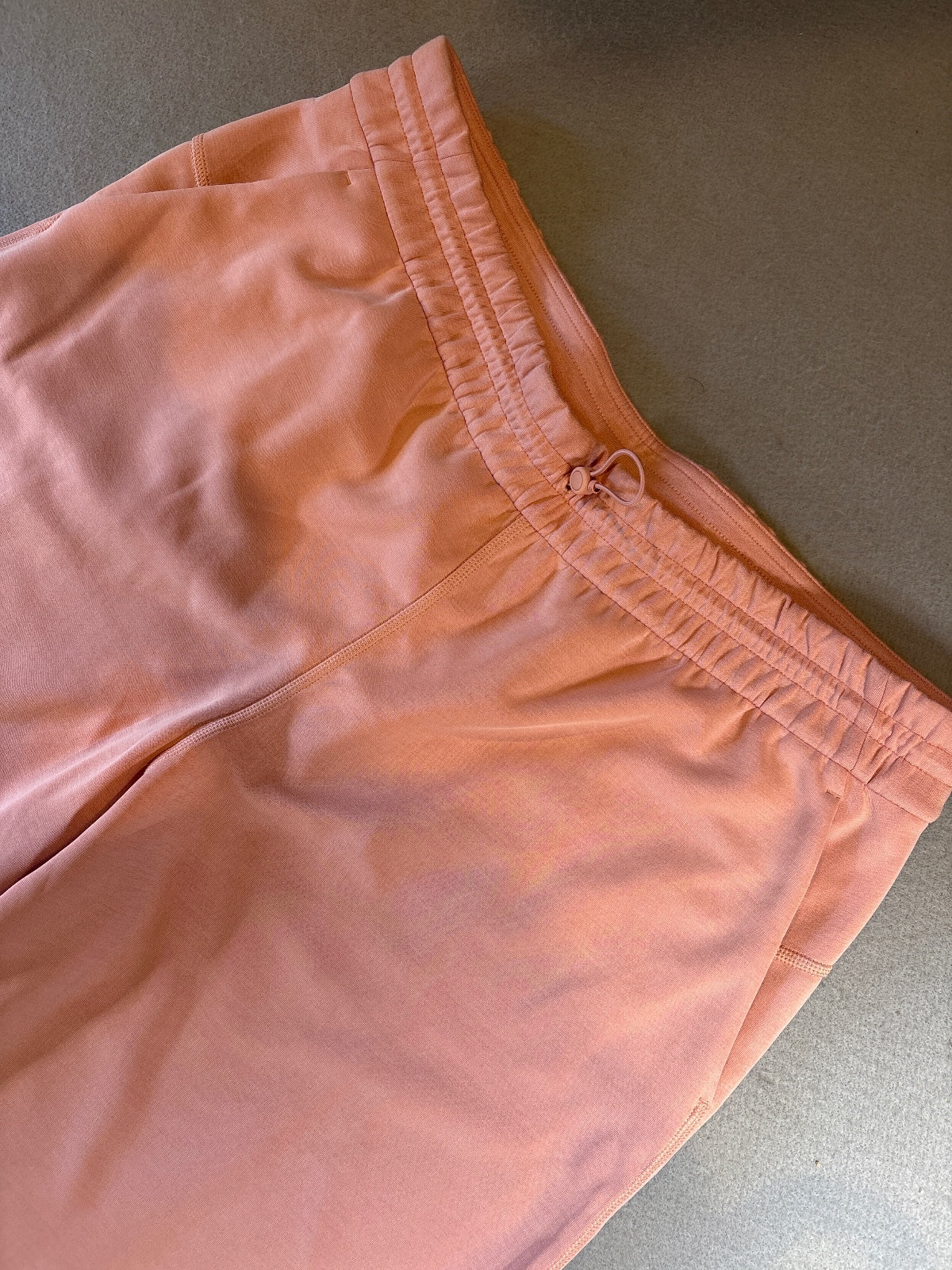 Lululemon Pink Cropped Sweatpants Size 14