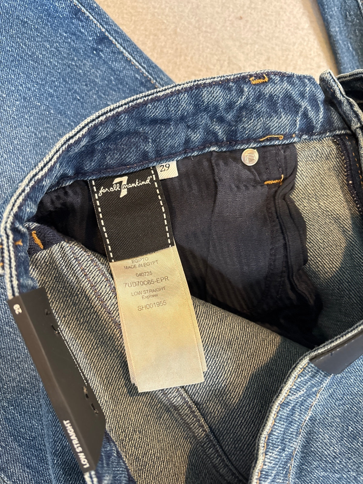 7 For All Mankind Low Straight Explorer Jeans Size 29