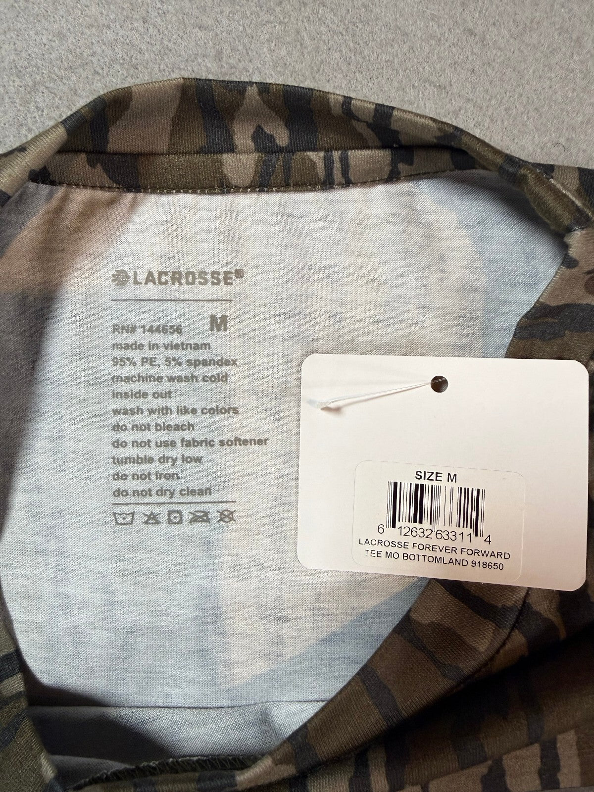 LaCrosse Men's Camouflage Short Sleeve T-Shirt Size M