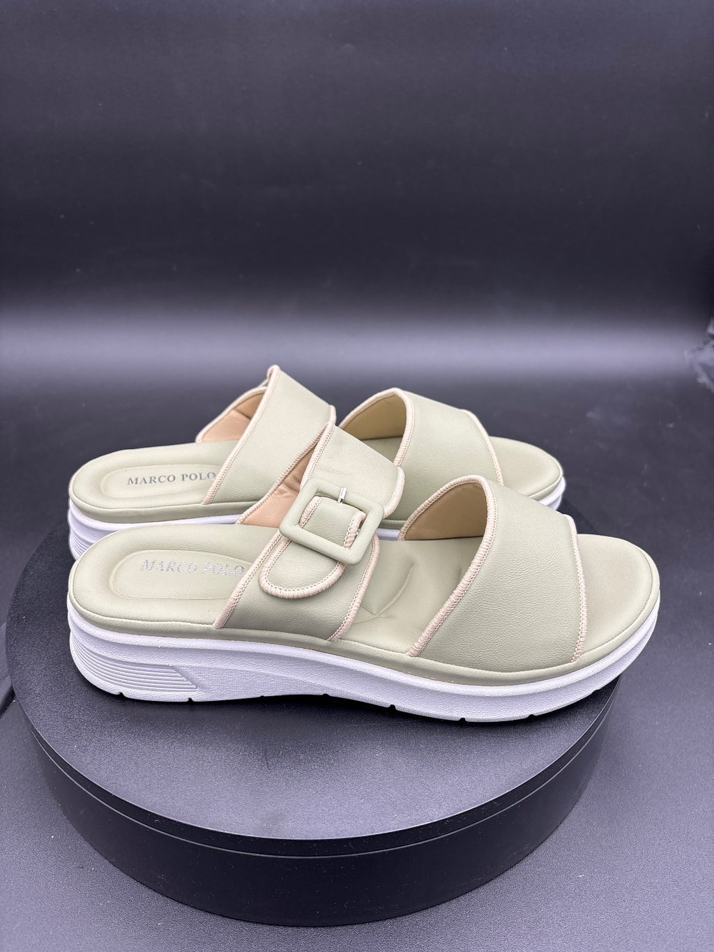 Marco Polo Green Slip-On Sandals with Buckle Detail Size 10