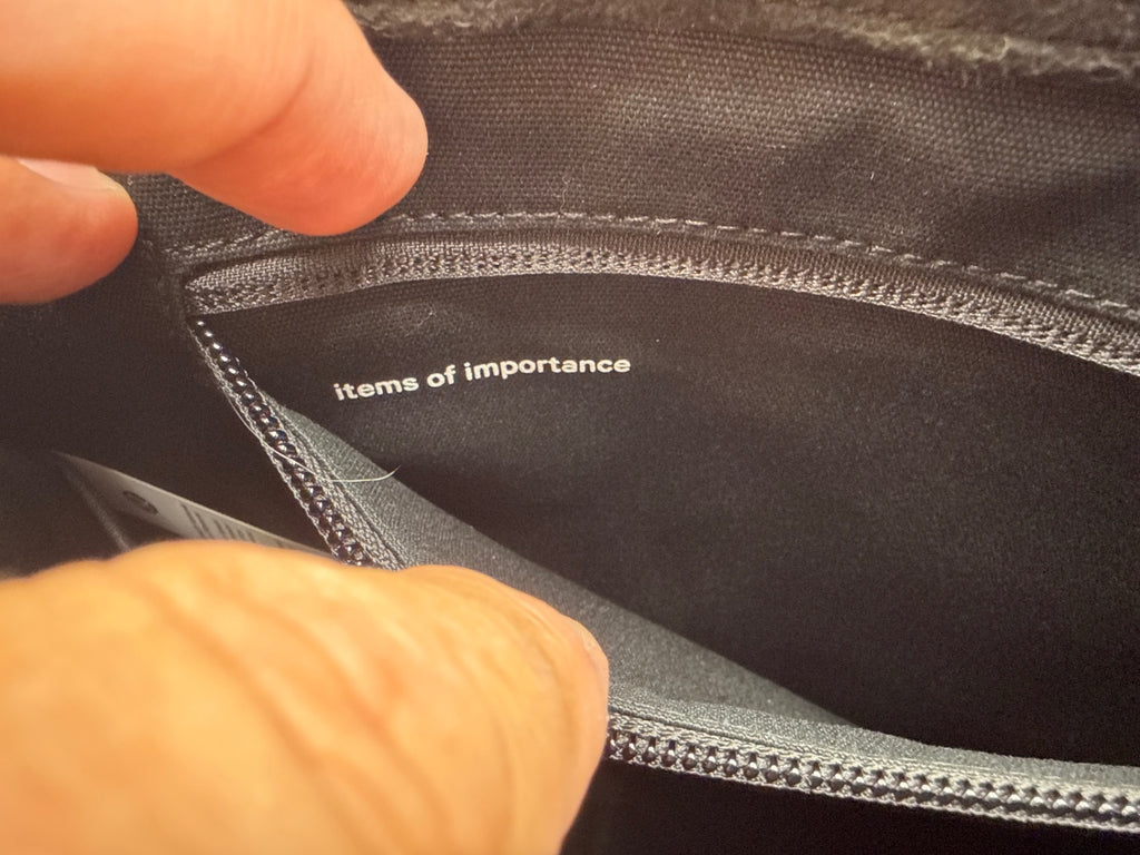 Lululemon Boxy Tote with Faux Shearling Trims Black