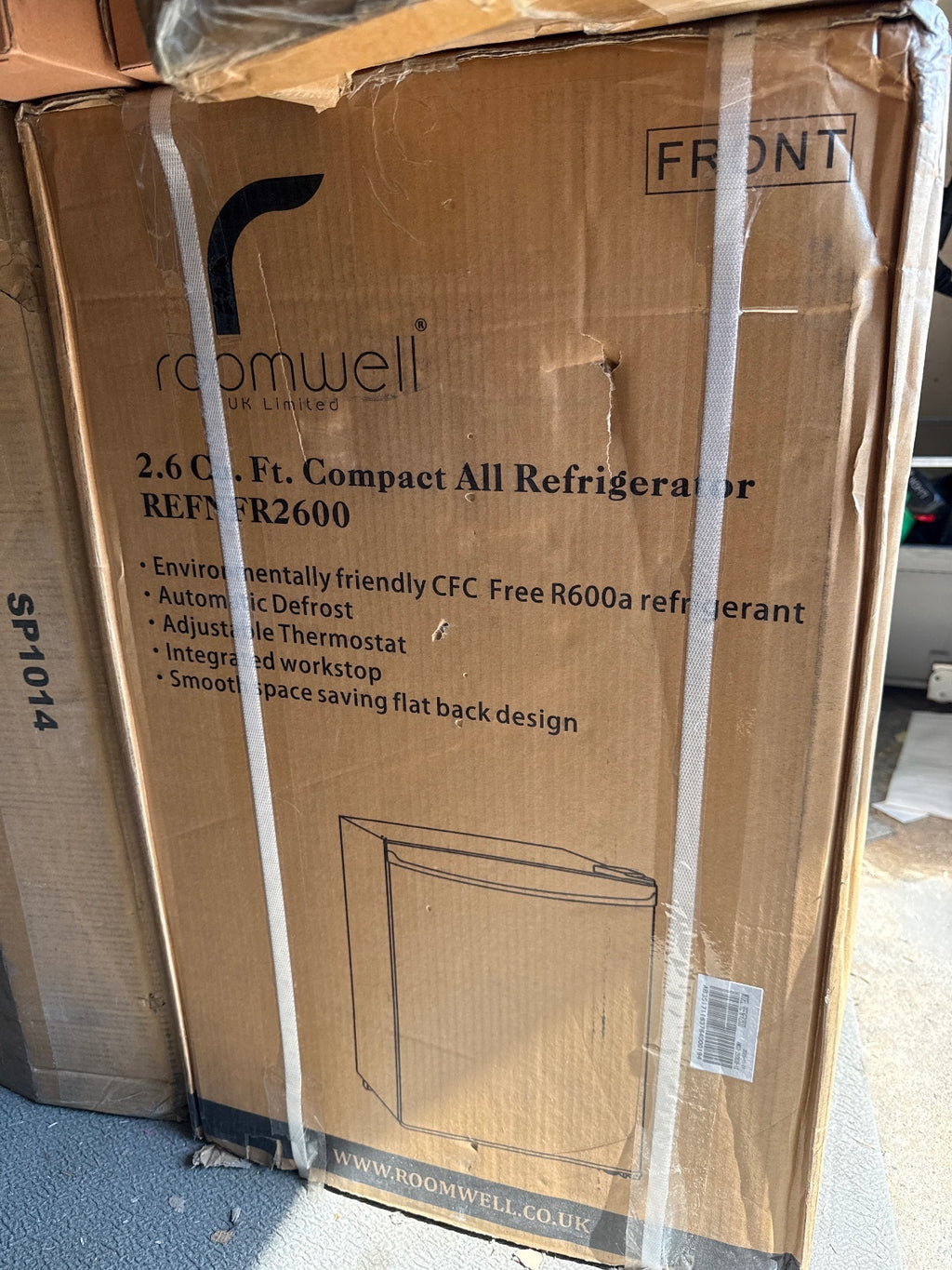 Roomwell 2.6 Cu. Ft. Compact All Refrigerator Black REFNFR2600