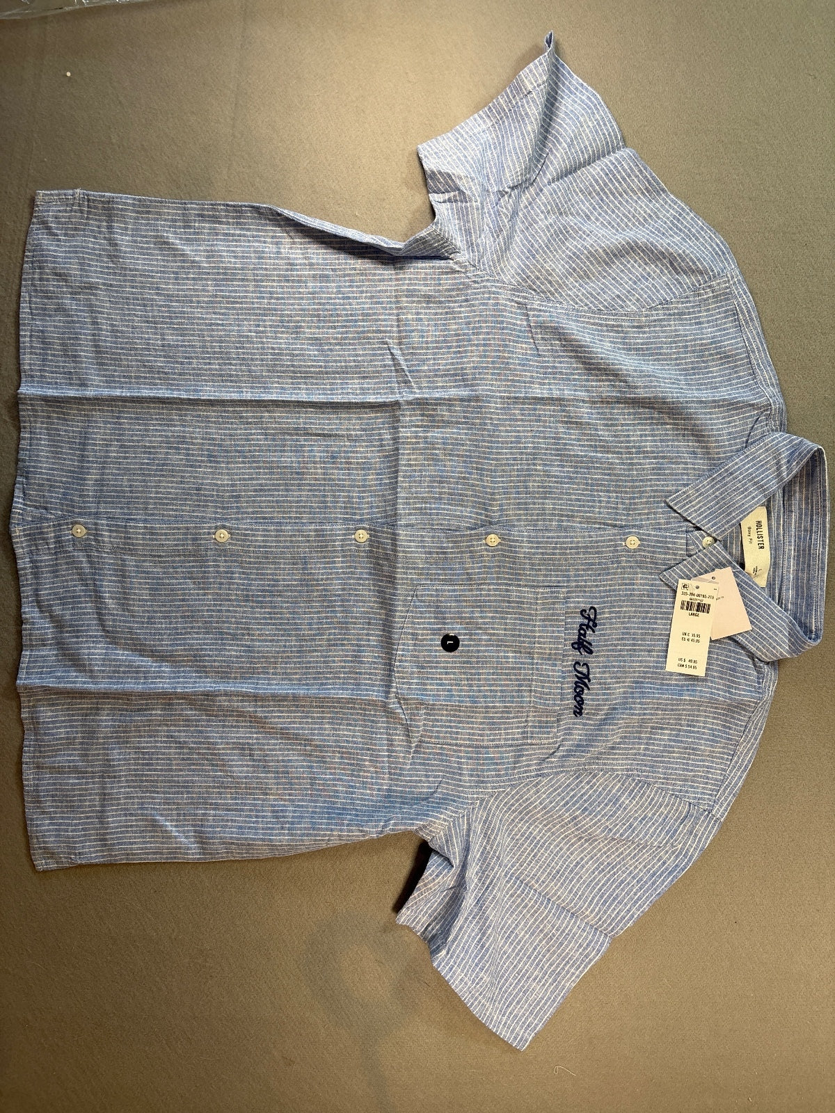 Hollister Men's Boxy Fit Short Sleeve Button-Up Shirt Large