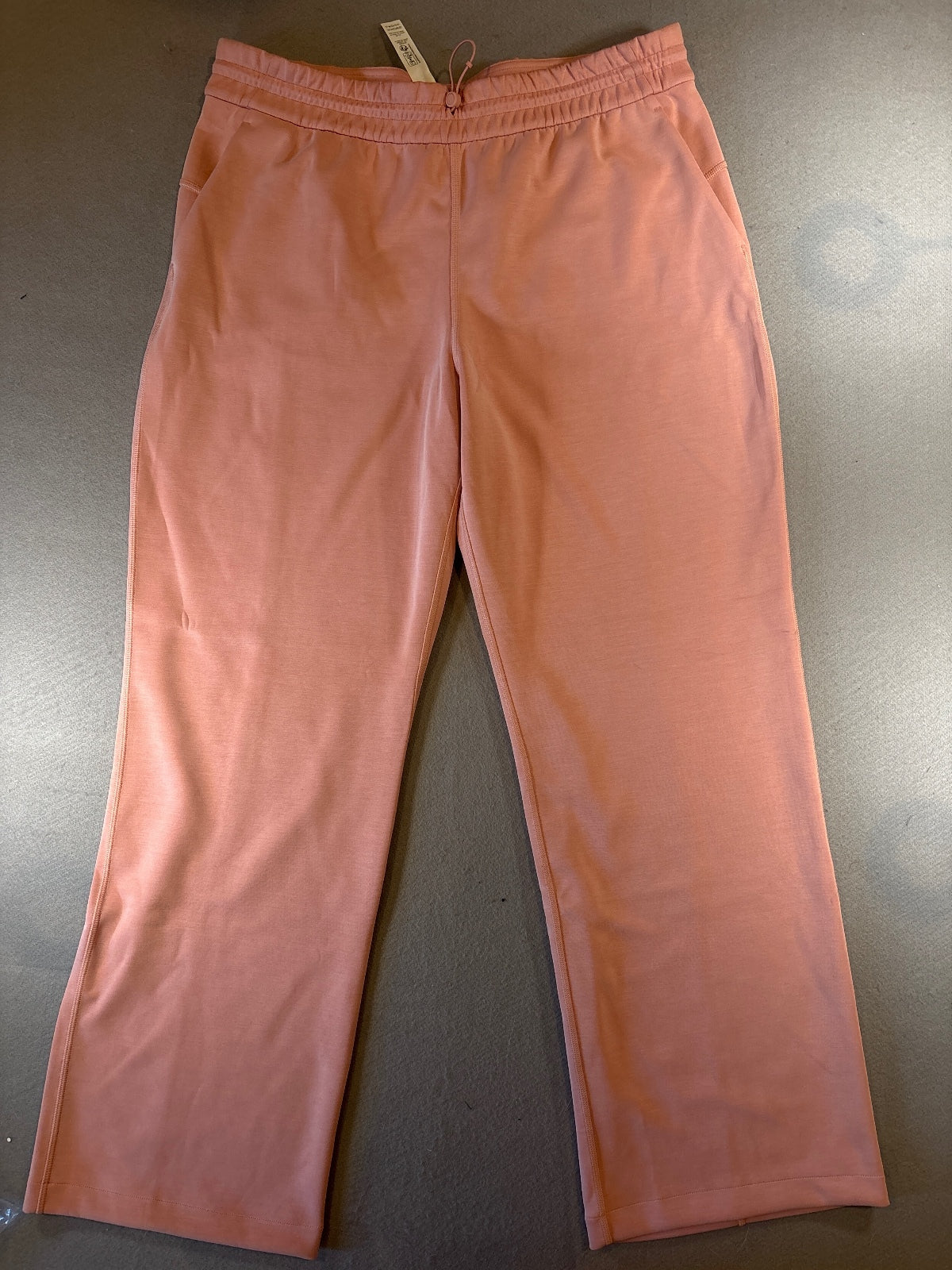 Lululemon Pink Cropped Sweatpants Size 14