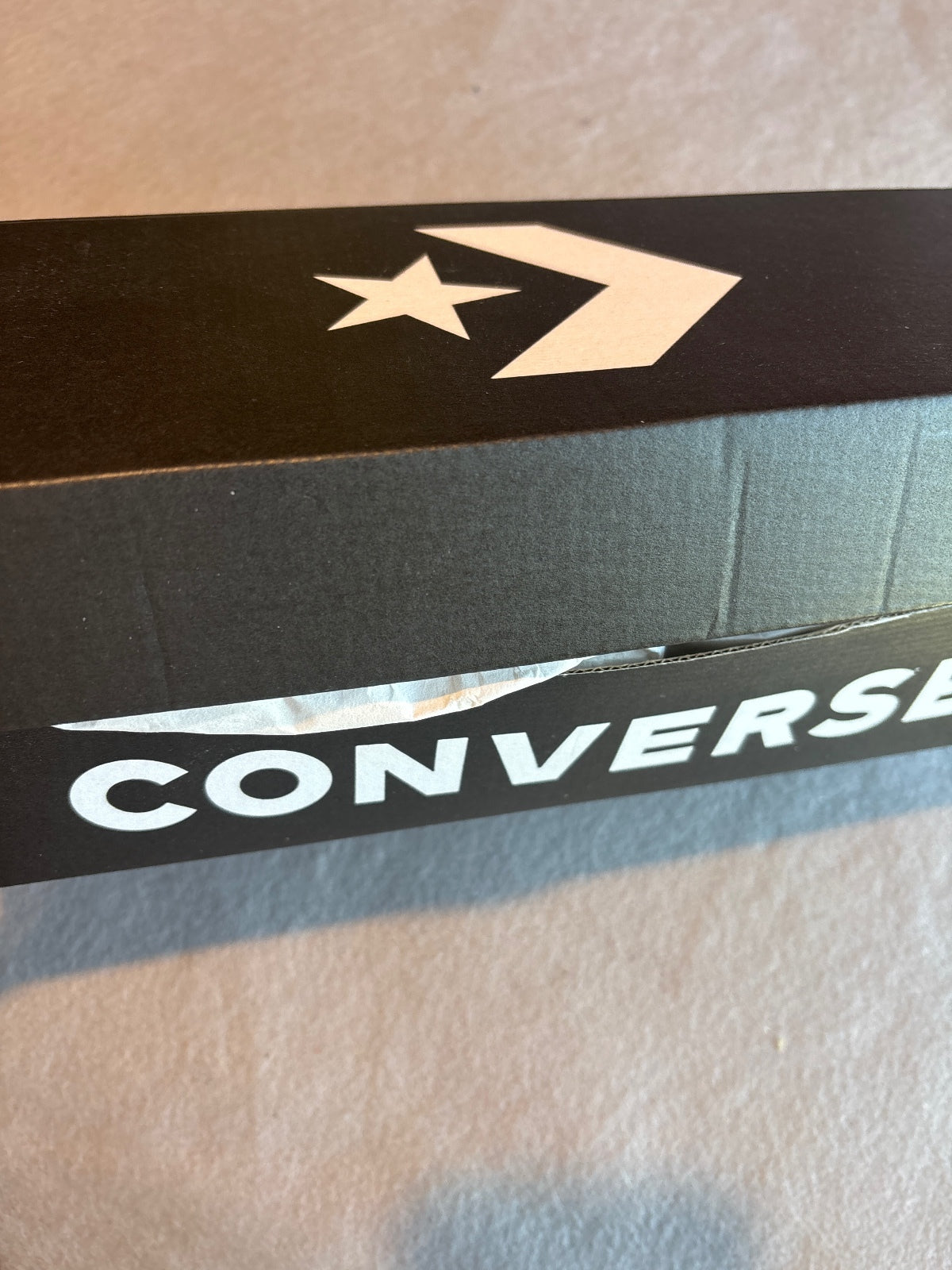 Converse Chuck Taylor All Star White High Top Size 6