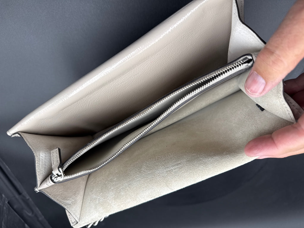 Gucci Dionysus Leather Shoulder Bag L-Beige Made in Italy