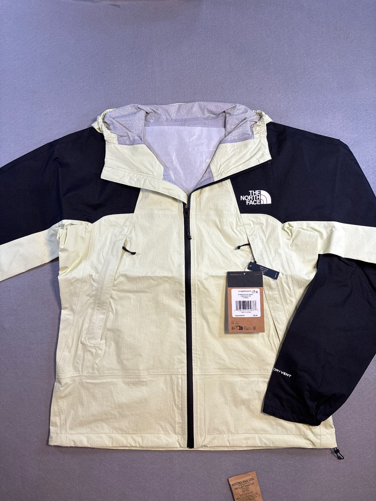 The North Face Women's Waterproof Windbreaker Jacket in Lexn