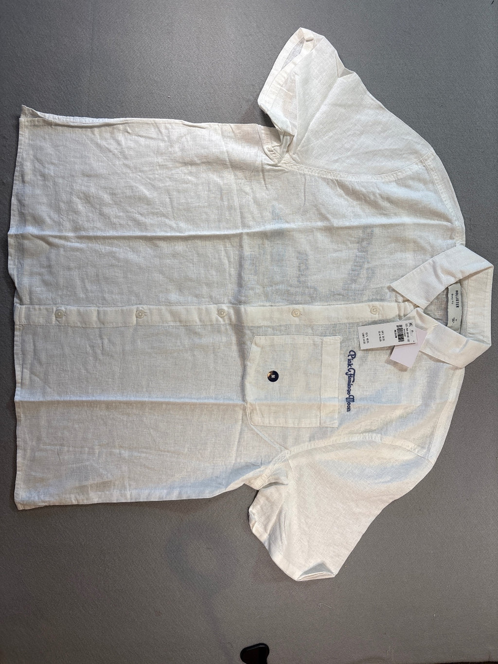 Hollister Men's White Linen Boxy Fit Button-Up Shirt Medium