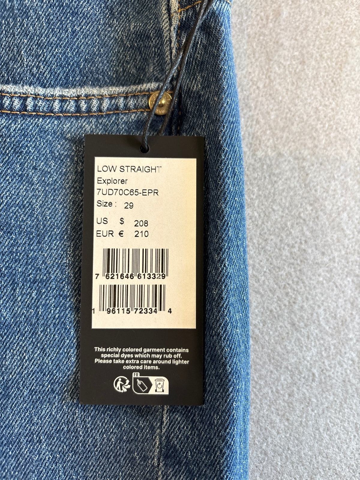 7 For All Mankind Low Straight Explorer Jeans Size 29