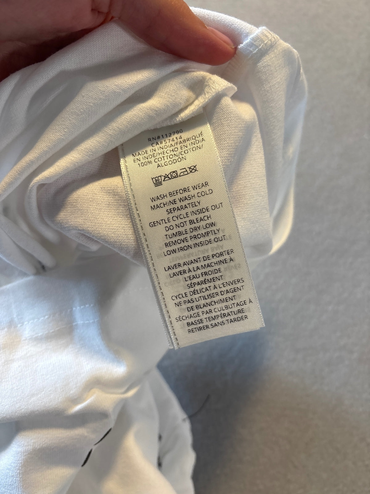 True Religion White Graphic Logo T-Shirt Medium NWT