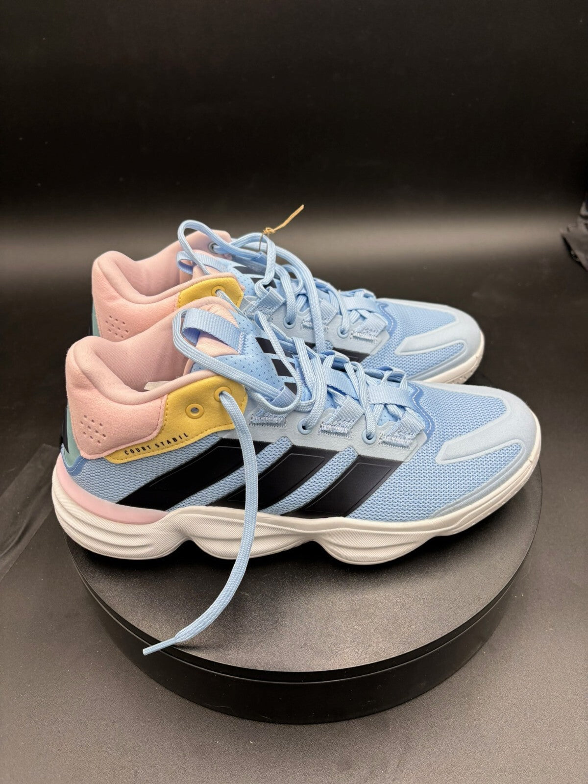 Adidas Courtstabil W Indoor Sports Shoes Size 8.5 US Women