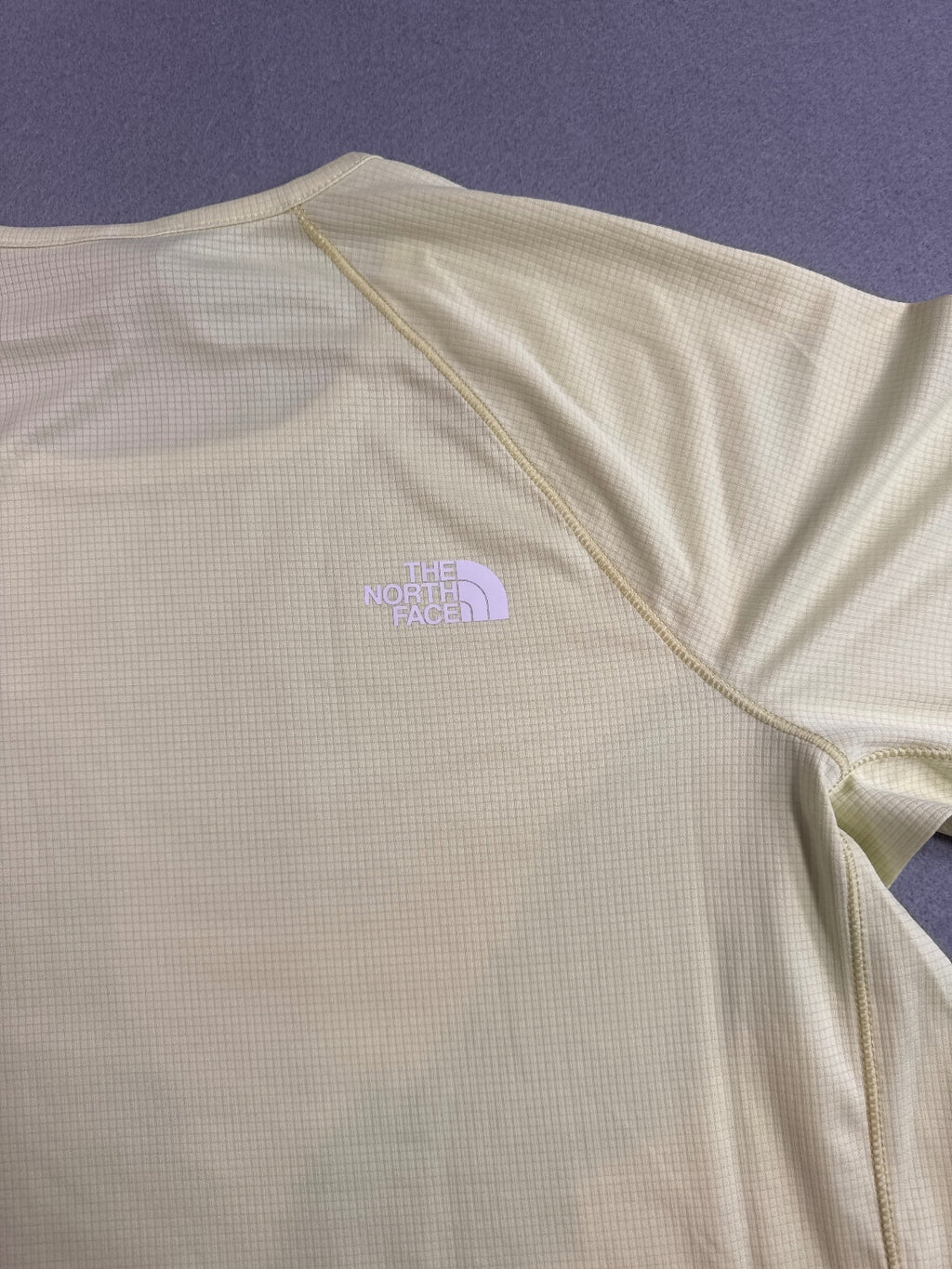 The North Face Women's Sunriser SS Tee Slim Fit Large Lemon
