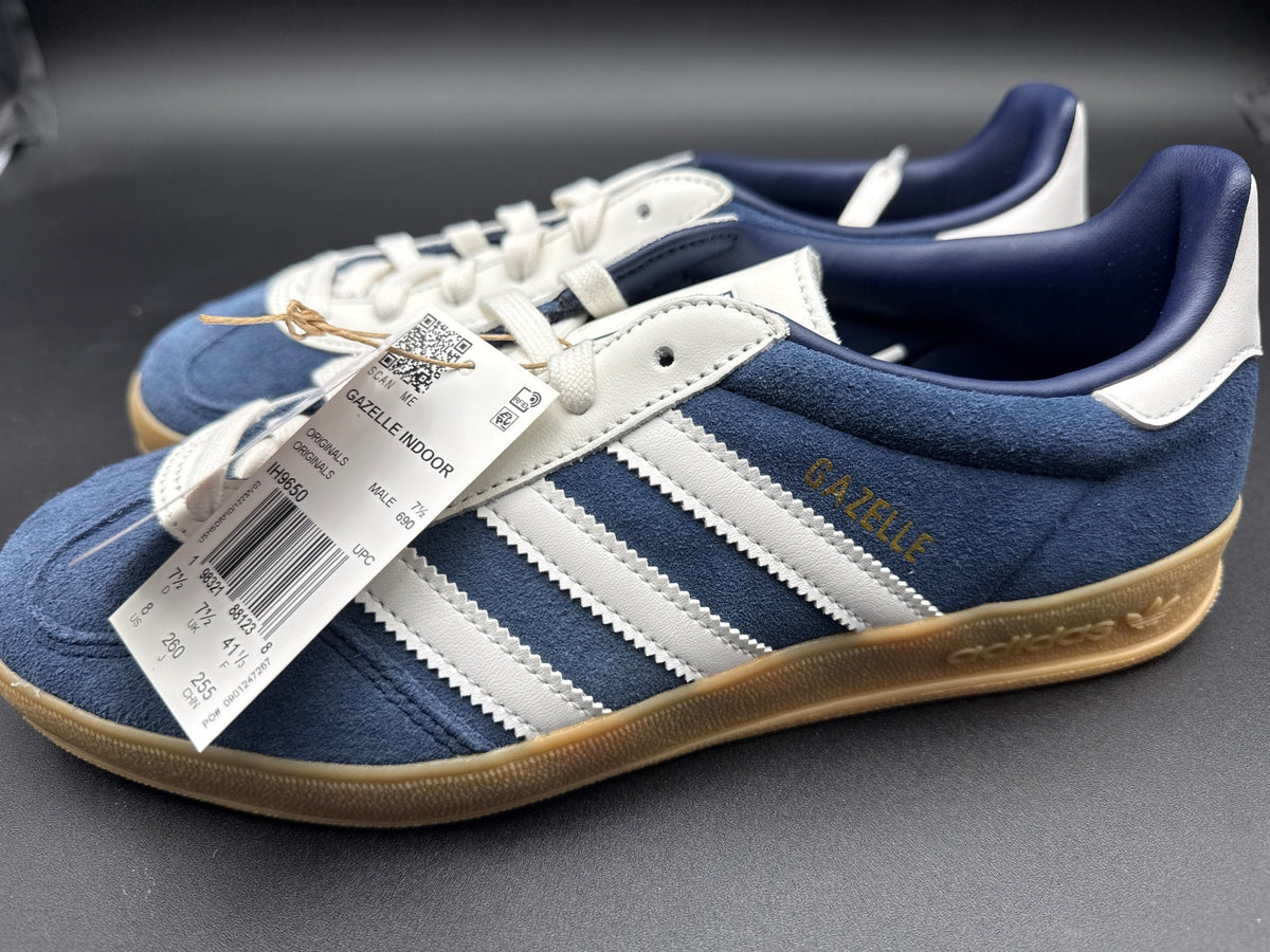 Adidas Gazelle Indoor Sneakers Size 8 US Blue White Gum Sole
