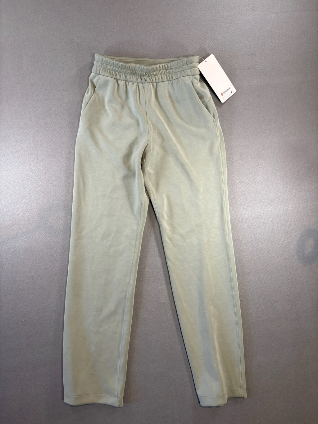 Lululemon Women's Size 4 Light Green Soft Stretch Jogger Swe