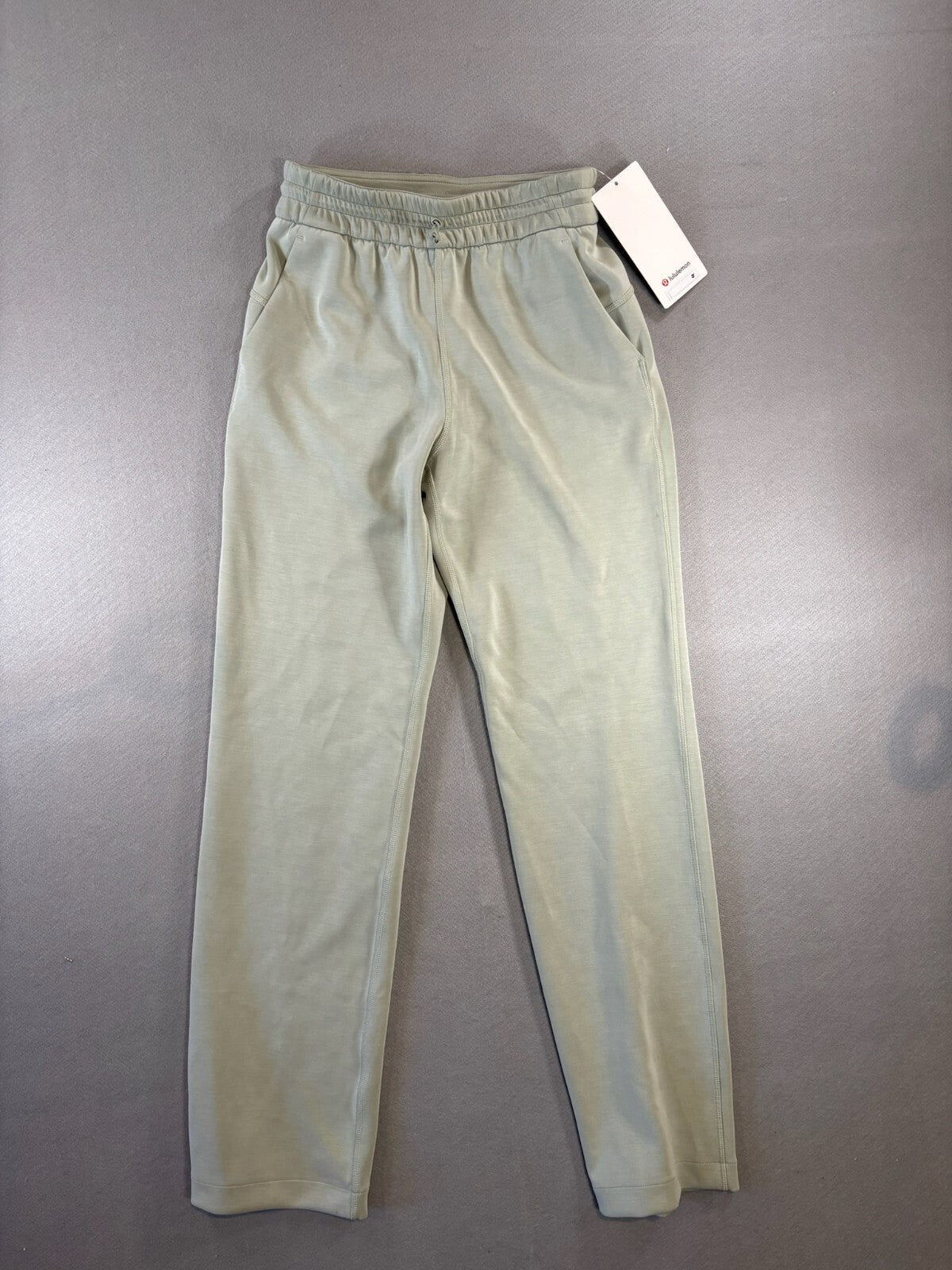 Lululemon Women's Size 4 Light Green Soft Stretch Jogger Swe