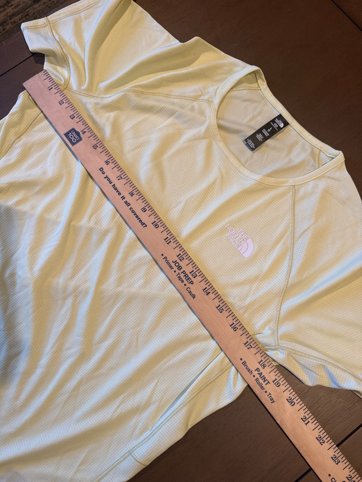 The North Face Women's Sunriser SS Tee Slim Fit Large Lemon