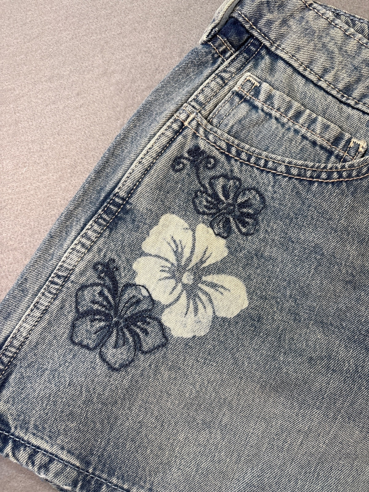 Hollister High-Rise A-Line Denim Shorts with Floral Embroder