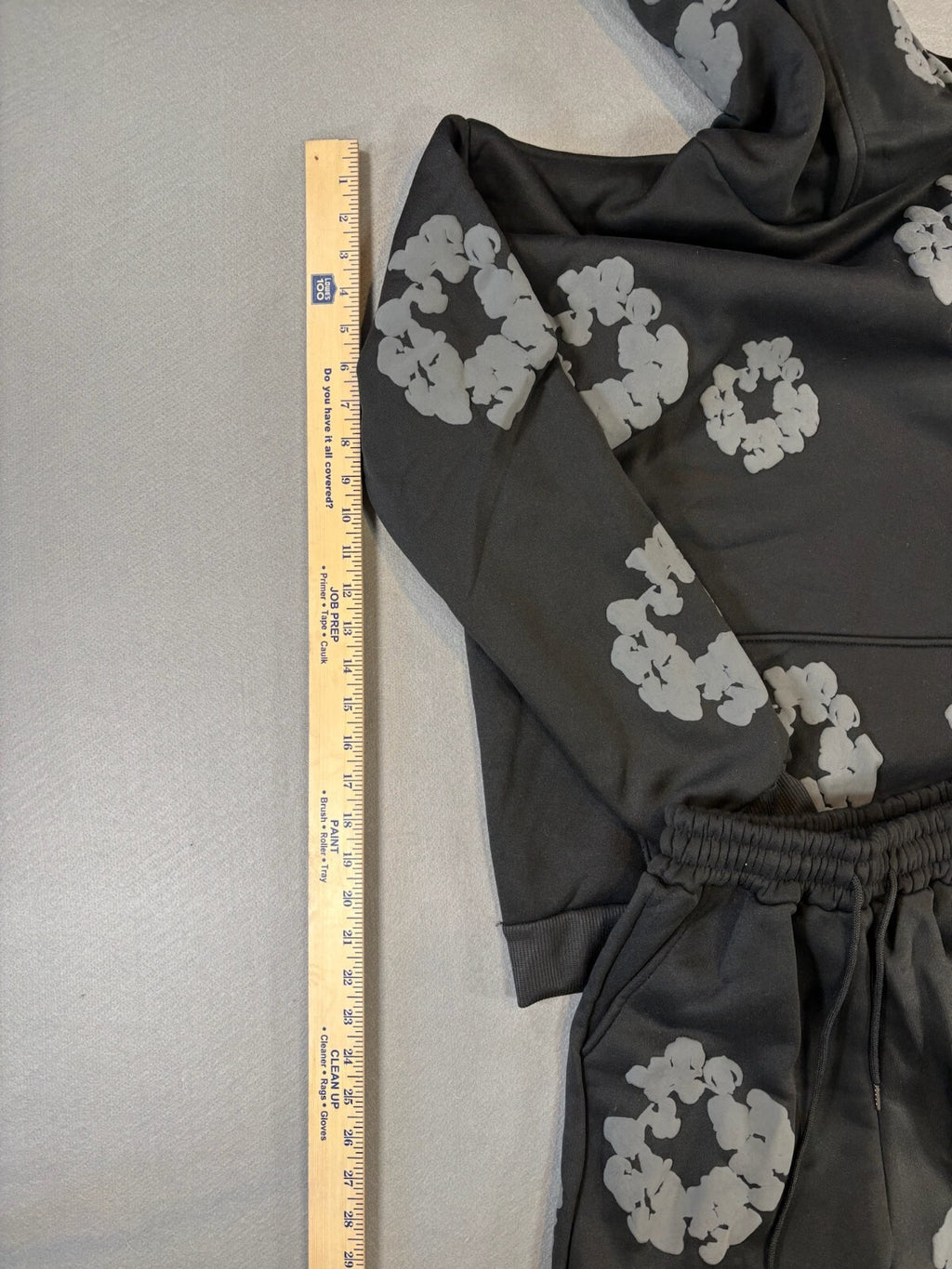 Black Hoodie and Jogger Set with Gray Floral Patterns - Size Small