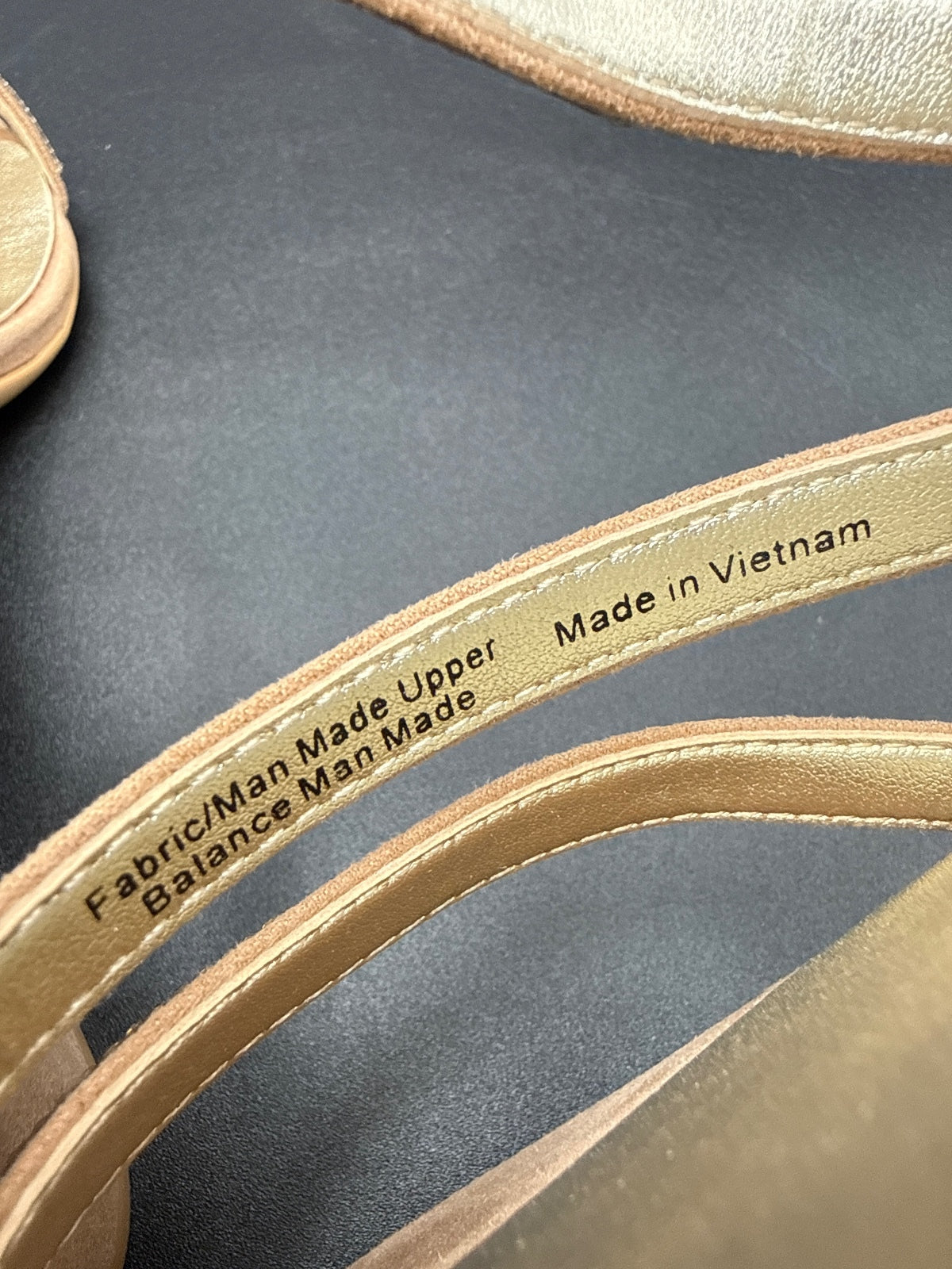 Naturalizer Vanessa 2 Nude Rhinestone Sandals 9.5W New