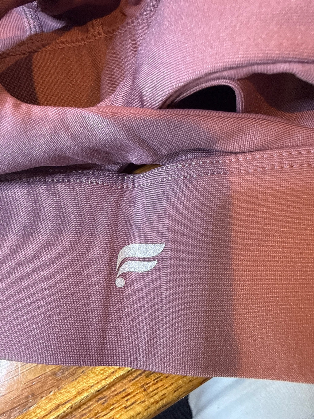 Fabletics No-Bounce High Impact Sports Bra Size L/10 Mauve