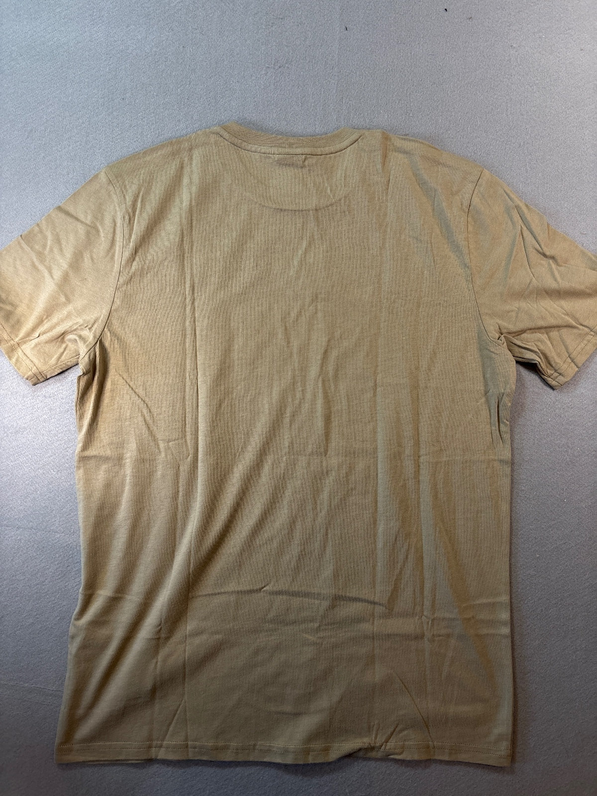 Oakley Men's Regular Fit T-Shirt Beige Medium New with Tags