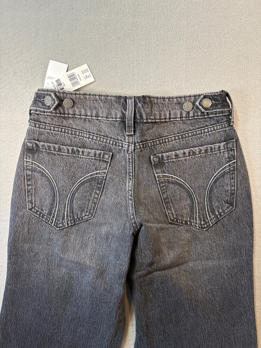 Hollister Low-Rise Baggy Jeans with Adjustable Waistband in