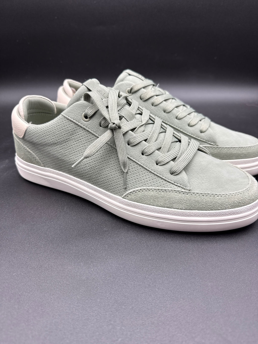 Aldo Sage Green Low Top Sneakers Men’s Size 12 New w/ Box