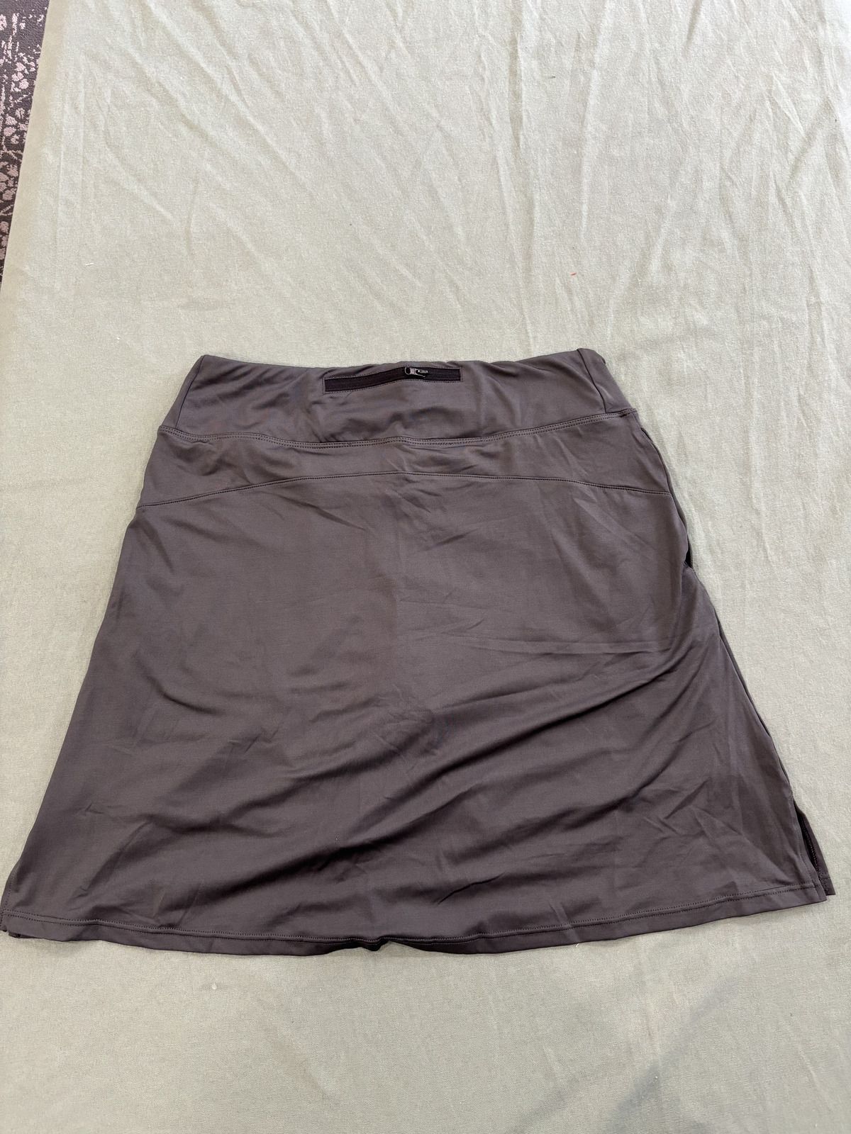 Women's Gray Athletic Skort with Built-in Shorts - Large